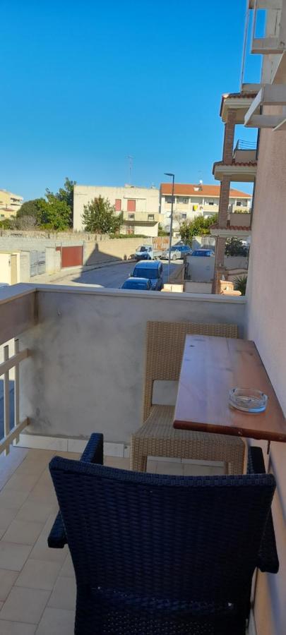 B&B Beglia Alguer - Self Check-In Bagian luar foto